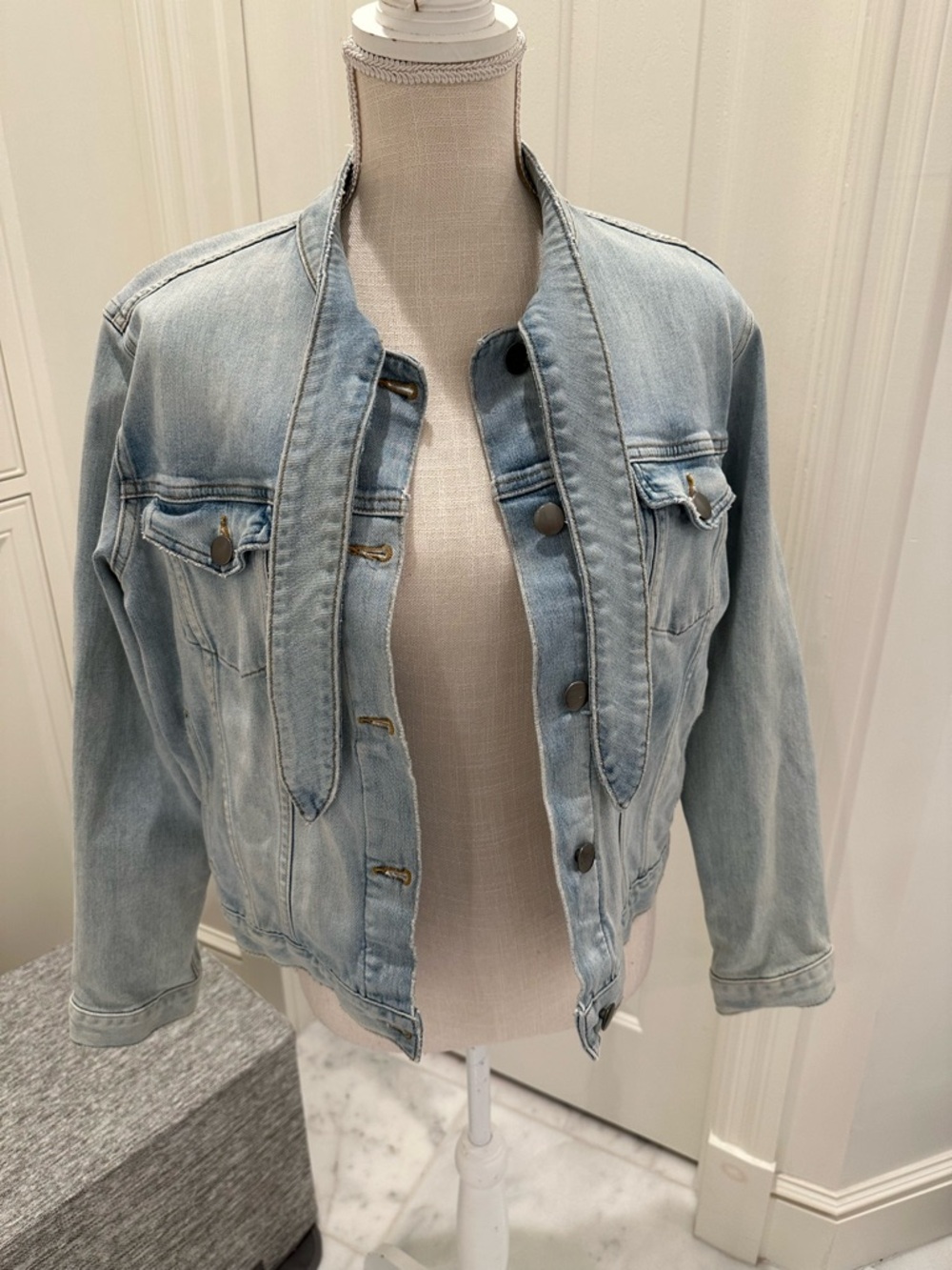 Frame Jean jacket - Picture 2 of 7